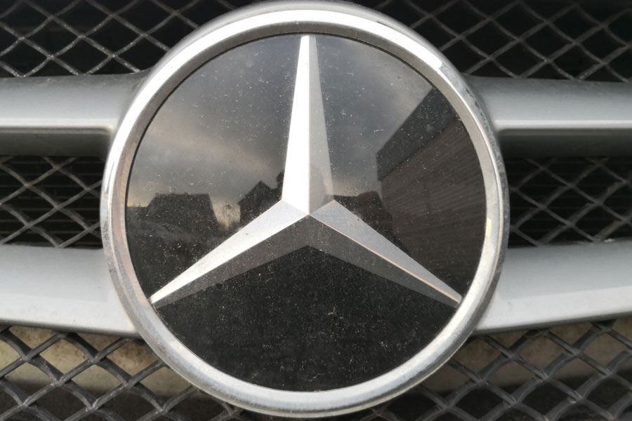 Mercedes Benz